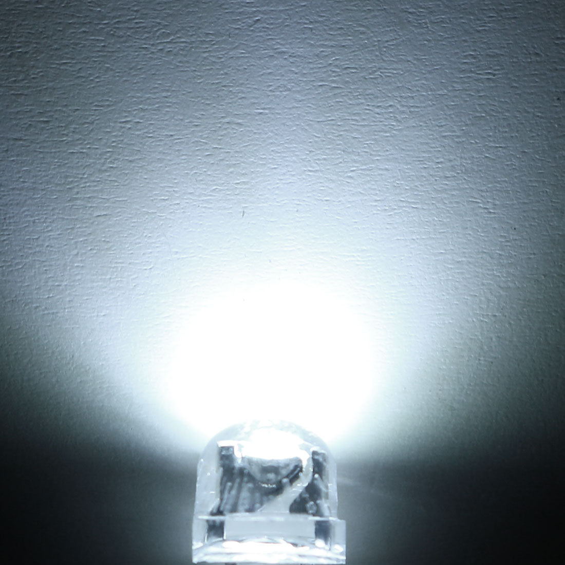 uxcell Uxcell 100pcs 5mm White LED Diode Lights Clear Straw Hat Transparent 3-3.4V 20mA Super Bright Lighting Bulb Lamps Electronic Component Light Emitting Diodes