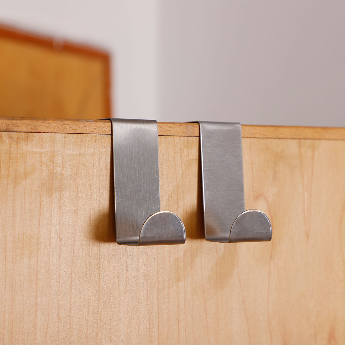 Harfington Household Metal Z Shaped Over Door Hooks Clothes Towel Hanger Holder 2 Pcs