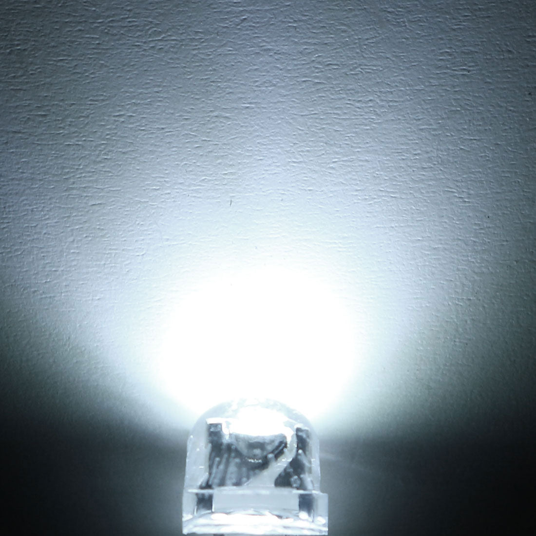 Harfington 180pcs 5mm White LED Diode Lights Clear Straw Hat Transparent 3-3.4V 20mA Super Bright Lighting Bulb Lamps Electronic Component Light Emitting Diodes