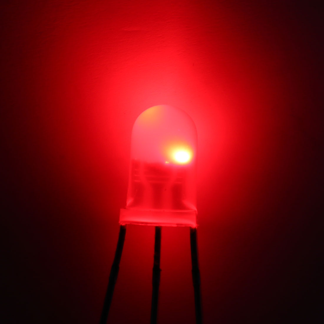 Harfington 140pcs 5mm Red Green Misty Common Cathode LED Diode Light Round 20mA Super Bright Bulb Lighting Lamp Electronic Components Light Emitting Diodes