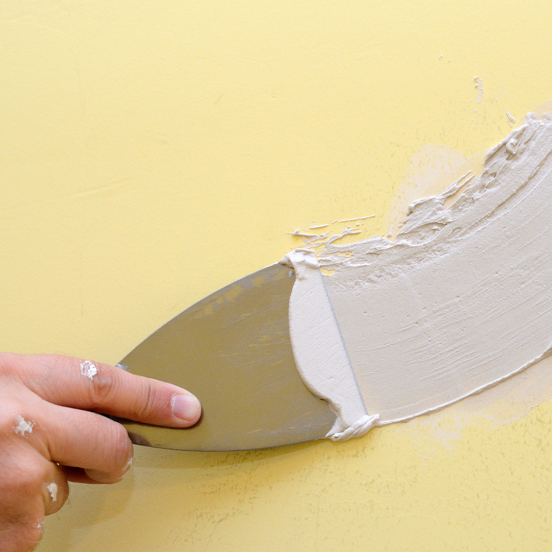 Harfington Putty Paint Scraper 5 Inch Carbon Steel Blade with Wooden Handle Tool for Wall Floor Tile